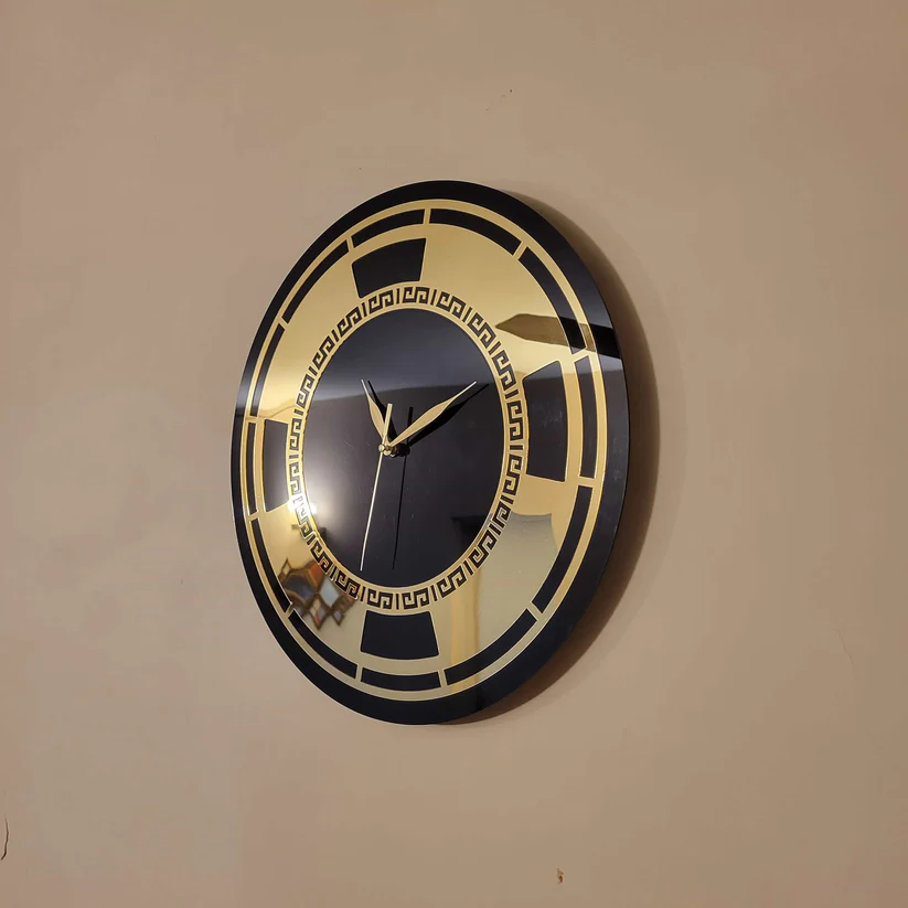 Luxury Modern Dual-Layer Acrylic Wall Clock – Black & Gold